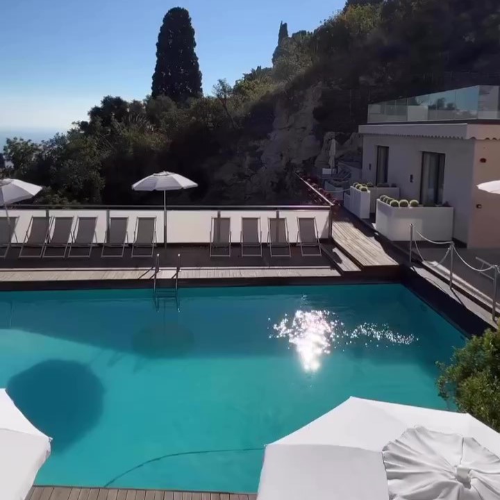 STAY IN SICILY - Villa Fiorita Boutique Hotel