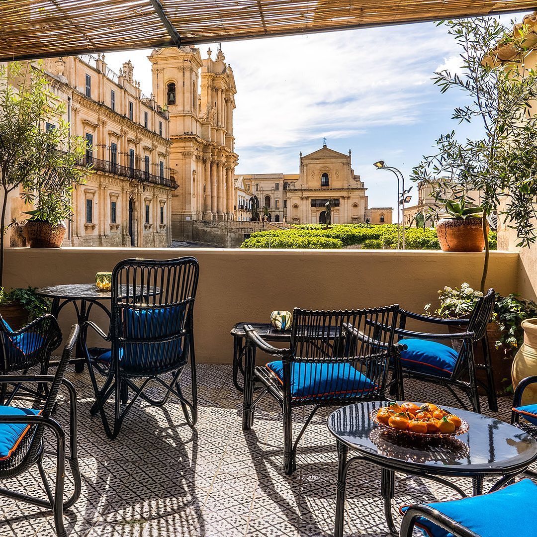 STAY IN SICILY - Q92 Noto Hotel