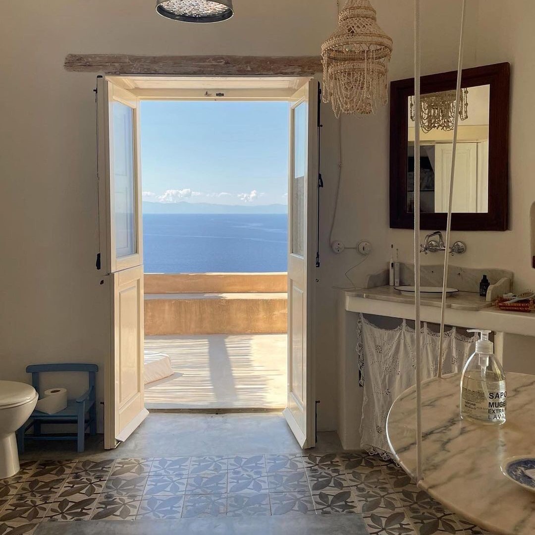 STAY IN SICILY - Casa 3 archi Alicudi