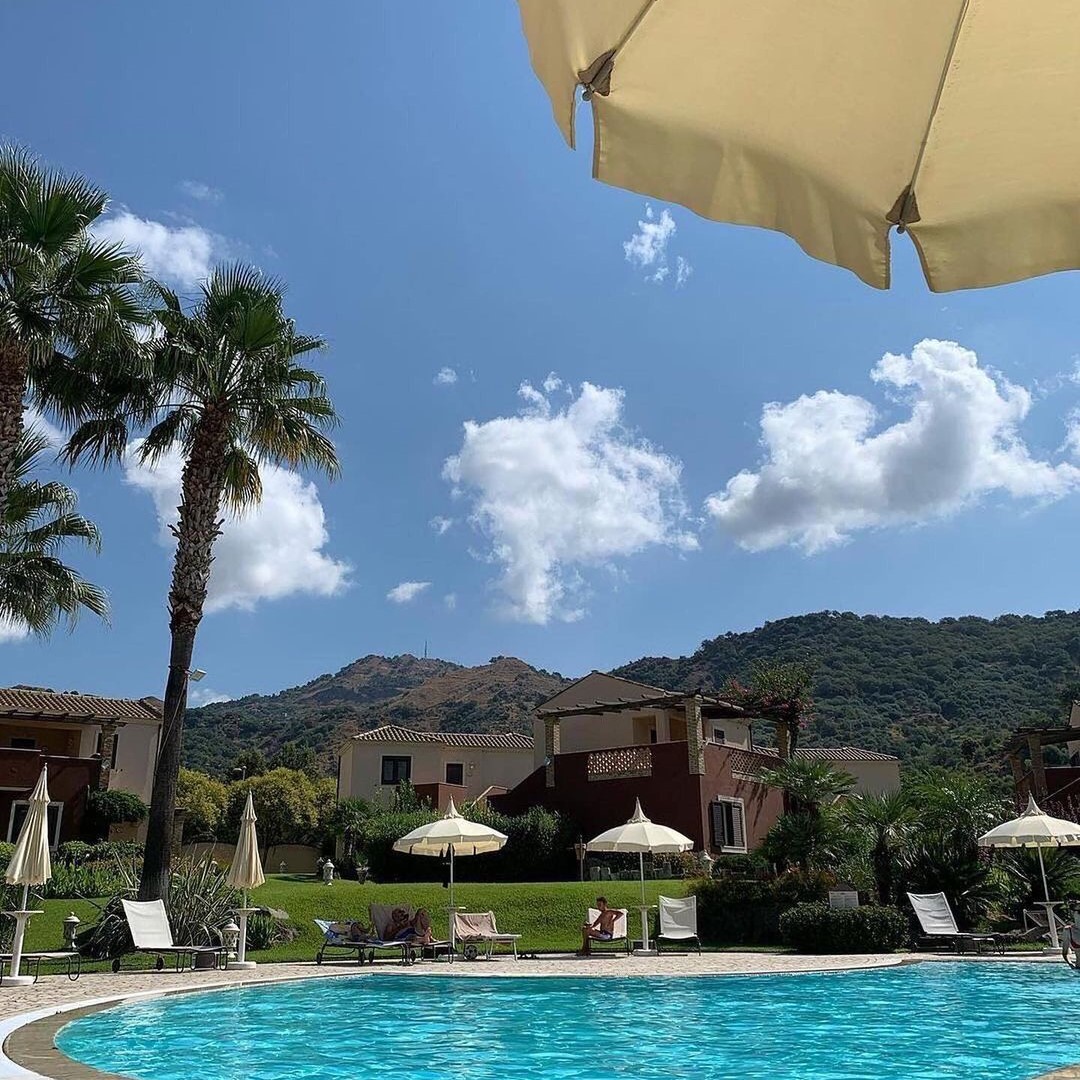 STAY IN SICILY - Alcantara Resort di Charme