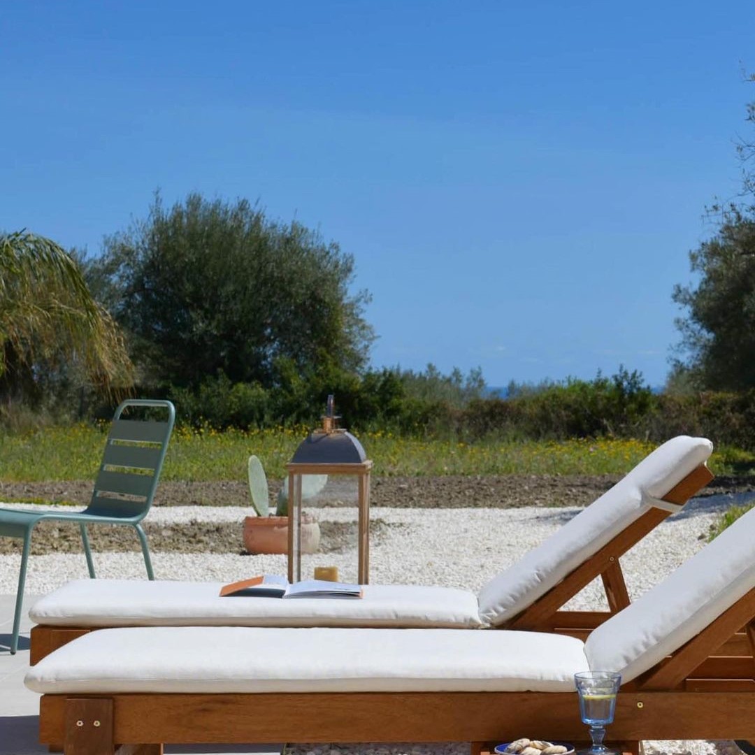 STAY IN SICILY - B&B Luccicamare