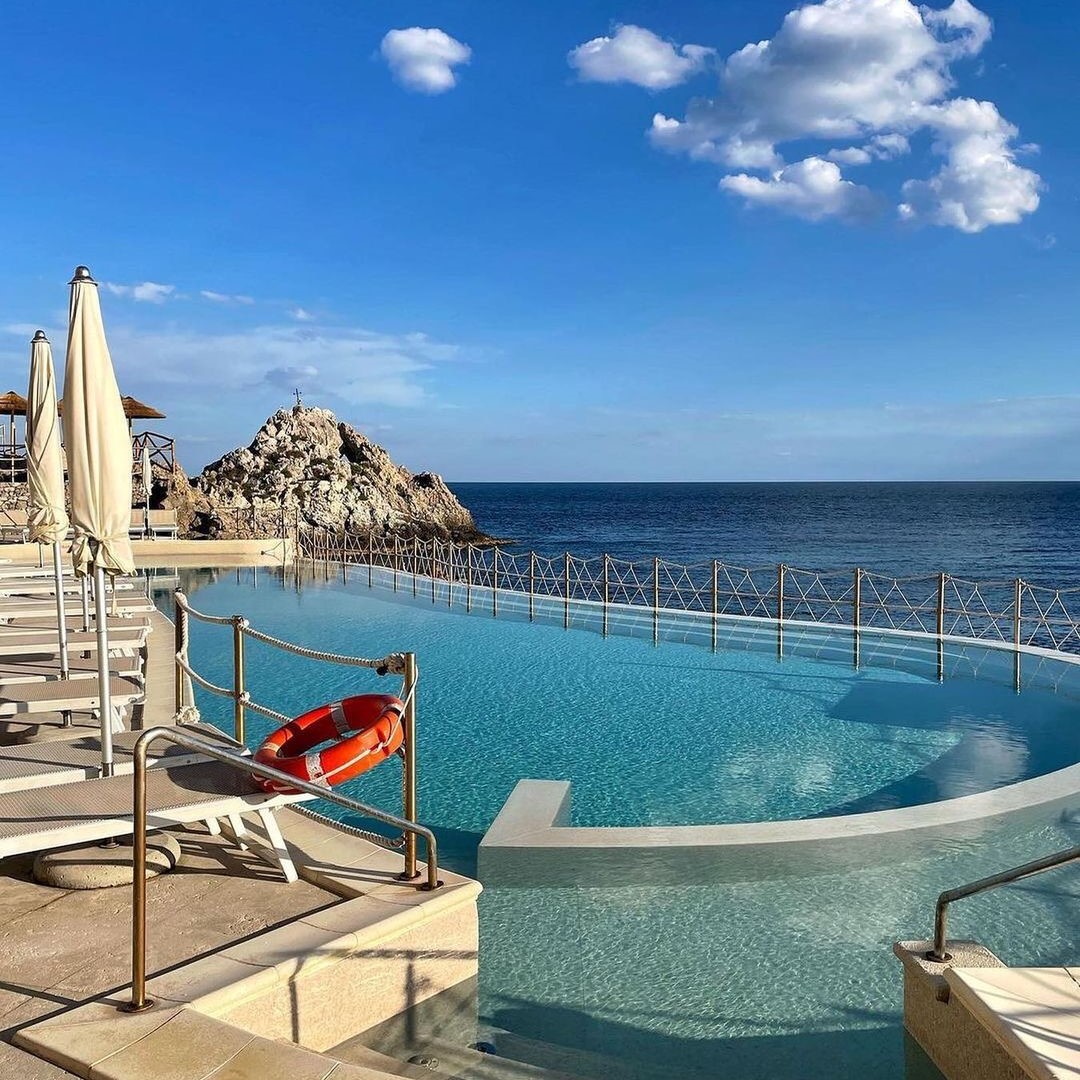 STAY IN SICILY - Unahotels Capotaormina