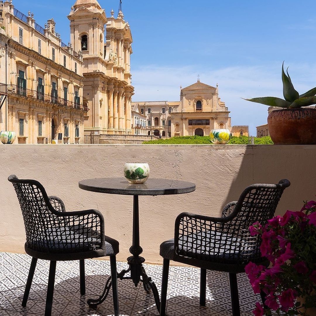 STAY IN SICILY - Q92 Noto Hotel