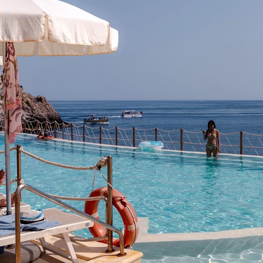 STAY IN SICILY - Unahotels Capotaormina