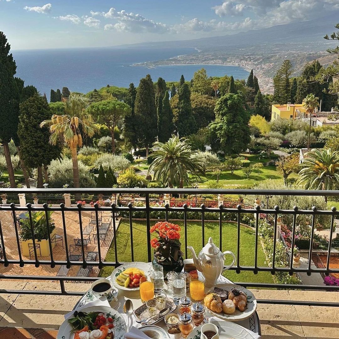 STAY IN SICILY - Grand Hotel Timeo