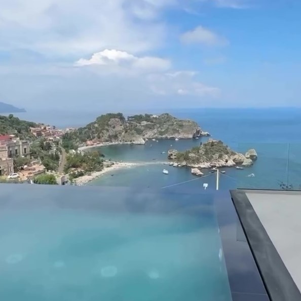 STAY IN SICILY - Isola Bella Infinity Suites