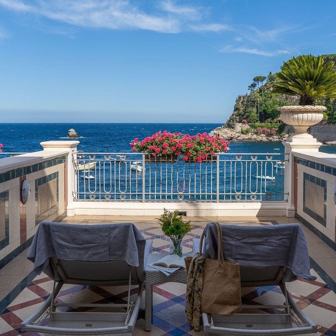 STAY IN SICILY - Mazzaro Sea Palace